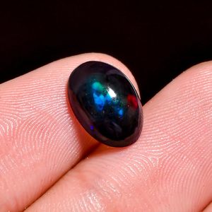 YASHEE Opale d'Éthiopie noire naturelle, pierre précieuse de 2 carats, taille ovale, pour la guérison des chakras, à enrouler sur fil ou chaîne, 2,5 pouces - Product Image 2