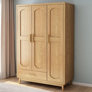 Armario de Madera Maciza de Fresno de Tres Puertas, Estilo Nórdico Minimalista, Ahorro de Espacio para Dormitorio - Product Image 4