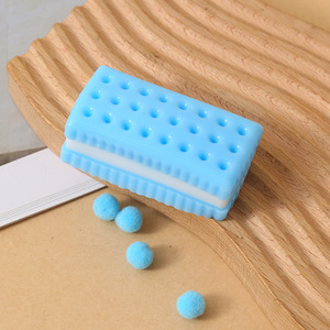 Juguete antiestrés de simulación de galleta súper suave de rebote lento, lindo juguete de apretar con forma de galleta para aliviar el estrés, juguete de ventilación para niños y adultos - Product Image 4