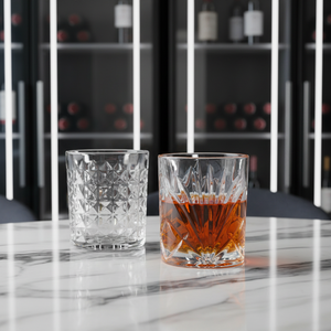 <span class=keywords><strong>Verres</strong></span> à whisky transparents <span class=keywords><strong>en</strong></span> <span class=keywords><strong>cristal</strong></span> <span class=keywords><strong>de</strong></span> qualité supérieure, réutilisables et écologiques pour le vin et les spiritueux - Services OEM/ODM - Product Image 1