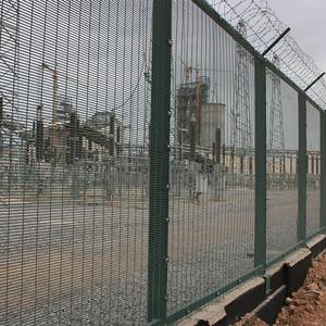 Vente en gros de treillis métallique <span class=keywords><strong>professionnel</strong></span> 3D Clôture en polyester galvanisé de vinyle treillis <span class=keywords><strong>rigide</strong></span> soudé courbé treillis métallique <span class=keywords><strong>rigide</strong></span> soudé courbé - Product Image 3