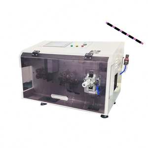 Coupe-câble automatique haute performance pour la fabrication de guirlandes lumineuses pour patio - Product Image 3