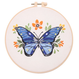 Kit de Broderie Point de Croix Personnalisé Papillon Coloré – Kit de Broderie à la Main pour Débutants, Amateurs d'Artisanat, Kit de Point de Croix au Poinçon – Cadeaux pour Fêtes et Festivals - Product Image 3