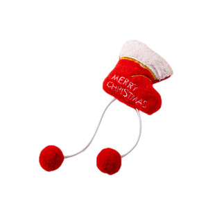 Jouet en peluche de Noël pour chat avec herbe à chat, clochette et pompons – Cadeau interactif à mâcher pour animaux de compagnie - Product Image 5
