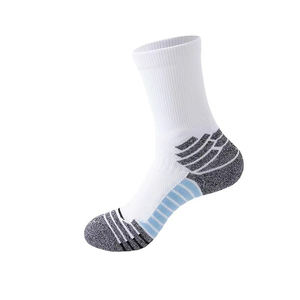 プロのバスケットボールソックス卸売カスタムデザイン男性スポーツソックス - Product Image 5