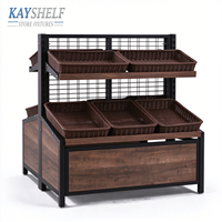 Étagère de présentation robuste en métal pour légumes et fruits avec paniers et grille en bois pour supermarché et magasin de détail