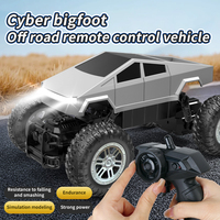 Camionnette télécommandée à grande échelle 1:8 - Camion RC tout-terrain 4x4 avec de grands pneus antidérapants pour l'escalade