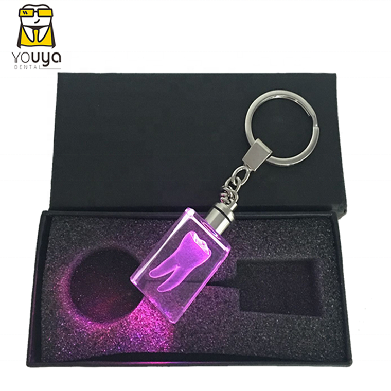 Персонализированный Хрустальный светодиодный стоматологический брелок для зубов, подарок для клиники