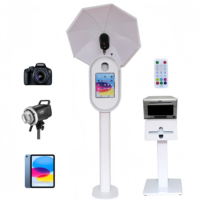 Cabina de Fotos para Eventos con Pantalla Táctil iPad, Cámara DSLR, Diseño Ovalado y Luz LED