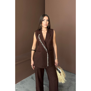 Conjunto de Traje de Lino Marrón para Mujer, Chaleco con Cuello y Estampado de Conchas de Almeja y Pantalones - Marrón Elegante - Product Image 4