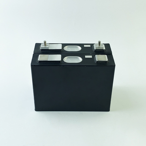 Prismatic Tafel NCM แบตเตอรี่ลิเธียมไอออนเกรด135AH 3.7V สำหรับระบบจัดเก็บพลังงานแสงอาทิตย์ - Product Image 3