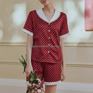 Ensemble de pyjama d'été pour femmes, à pois, manches courtes, col en V, haut boutonné, short, 2 pièces, vêtements de nuit - Product Image 4