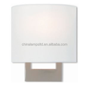 Applique murale moderne or ADA avec corps en acier inoxydable Télécommande E26 Base d'ampoule pour la décoration intérieure Chambre à coucher Hall d'hôtel Chambre d'amis - Product Image 3