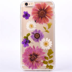 Étui de téléphone personnalisé en époxy avec fleurs réelles et colle coulante pour <span class=keywords><strong>iPhone</strong></span> <span class=keywords><strong>12</strong></span> et <span class=keywords><strong>12</strong></span> Pro Max - Matériel TPU+PC, étanche - Product Image 4