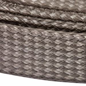 Gaine tressée de blindage EMI RFI en nylon étamé extensible pour la protection des faisceaux de câbles des stations de base 5G et des serveurs - Product Image 6
