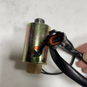 Válvula solenoide LL00068 DC 24V para excavadora <span class=keywords><strong>Sumitomo</strong></span> SH120 SH200 A1 A2 A3 SH200A3 <span class=keywords><strong>SH120A3</strong></span> SH200A1 SH200A2 LL00067 LL001140 - Product Image 4