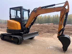 Miniexcavadora de 3.5 Toneladas y 0.12m3 con Motor Diésel Kubota - Product Image 2