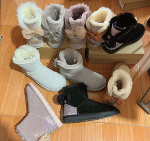 <span class=keywords><strong>Stivali</strong></span> da Neve CC Brand Ugs con Fiocco, Caldi e Foderati in Pelliccia per <span class=keywords><strong>Donna</strong></span>, Collezione Invernale 2026 - Product Image 2