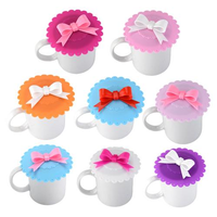 Couvercle de tasse en silicone réutilisable écologique mignon avec pièces de verres d'isolation thermique anti-poussière Bowknot pour tasses en verre