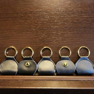 Pochette en cuir pour médiators de guitare électrique, porte-clés pour médiators d'ukulélé, mini clip portable pour médiators de guitare. - Product Image 4