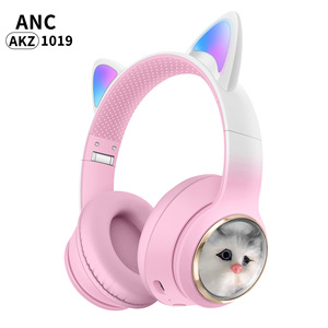 Casque sans fil LED Glare Comfortable 1019 avec oreilles de chat, ANC/ENC, lumières RGB, étanche IPX4, autonomie de 3 à 5 heures, pour DJ - Product Image 4