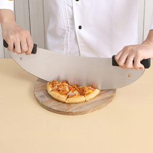 Tagliapizza a bilanciere semicircolare da 21 pollici con lama affilata, in acciaio inossidabile extra-large, antiscivolo, per uso commerciale e ristorazione - Product Image 4