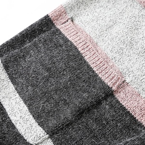 Taglie forti stile invernale da donna <span class=keywords><strong>cappotto</strong></span> aperto a maniche lunghe lavorato a maglia con risvolto multicolore a righe Cardigan maglione da donna giacche e cappotti - Product Image 4