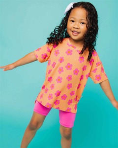 Set Coordinato Mamma e Figlia in Bambù OEM ODM, Pantaloncini da Ciclista e T-shirt Oversize per Bambini, Abbigliamento per Neonati in Bambù OEKO-TEX, Coordinato Famiglia - Product Image 3
