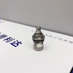 Robinet d'angle en acier inoxydable 304, filetage femelle 40 mm, pour eau chaude et froide - Product Image 3