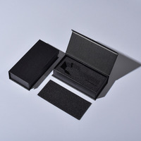 Boîte cadeau magnétique noire pour bijoux, emballage personnalisé avec logo, insert en mousse, boîte rigide de luxe à couvercle rabattable, insert découpé sur mesure, vente en gros