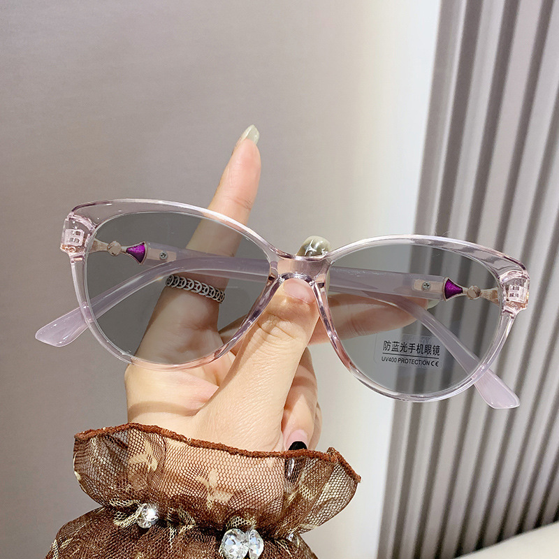 C4 TRANSPARENT (devient gris)