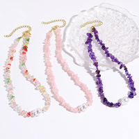 Collier ras du cou de luxe en pierre naturelle irrégulière, quartz rose, améthyste et perles d'imitation