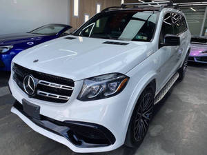 GLS AWD AMG 63 4MATIC 4 portes SUV 2018 d'occasion, conduite à gauche, toit ouvrant, lecteur DVD, caméra arrière - Product Image 3