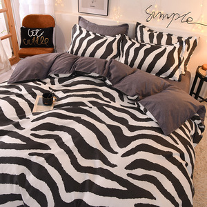Lot de 3 ou 4 pièces de literie en gros : drap, housse de couette, parure de lit douce et confortable pour chambre à coucher - Product Image 1