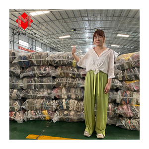 Б/у обувь для продажи 25 кг тюков Second Hand Обувь Оптом из США - Product Image 1