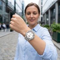 Nouvelle montre connectée DT M1 pour femme 2026, écran AMOLED, suivi de santé, réponse aux appels Bluetooth, approvisionnement direct usine avec OEM personnalisé