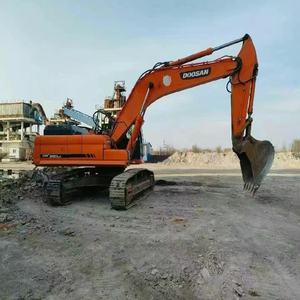 Máquina de movimiento de tierras para excavadora Doosan 380 usada en excelentes condiciones de trabajo con engranajes de motor Yanmar y componentes de rodamientos - Product Image 5