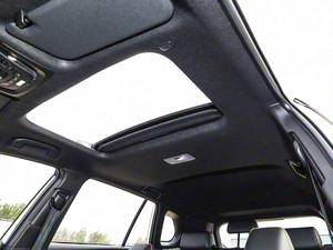 Precio al por Mayor <span class=keywords><strong>Toyota</strong></span> <span class=keywords><strong>Corolla</strong></span> Cross 2026 Híbrido 2.0L Versión Elite Pioneer Luxury Modelo 2026 con Funciones Más Inteligentes - Product Image 6