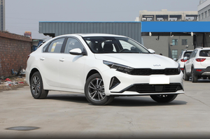 2024 Kia K3 100% auto elettrica berlina di lusso 5 posti batteria al litio bianco guida a sinistra <span class=keywords><strong>EV</strong></span> - Product Image 5