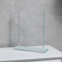 Trophées en cristal de verre gravés avec logo personnalisé, de haute qualité, transparents, optiques, en gros