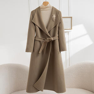 Nuovo Cappotto Invernale da Donna Caldo Confortevole Elegante Traspirante Impermeabile Realizzato al 100% in lana, è ecologico e di alta qualità. - Product Image 1