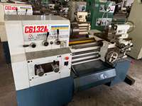 Tour à métaux universel manuel C6132 d'occasion, prix bas en Chine, petite machine légère à vendre