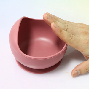 Assiettes et bols en silicone portables, écologiques et adorables, pour la vente en gros, avec compartiments séparés pour aliments - Product Image 3