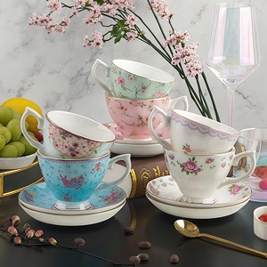 Ensemble tasse et soucoupe en porcelaine fine à pois floraux <span class=keywords><strong>vintage</strong></span>, motifs imprimés personnalisés, logo, résistant au lave-vaisselle et à la chaleur - Product Image 3
