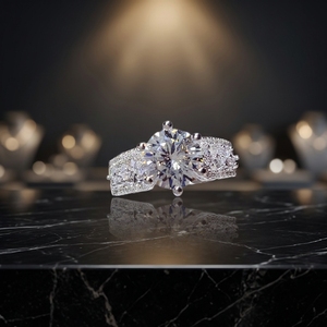 Nouvelle Arrivée Bague de Mariage Classique en Argent 925 avec Moissanite Cœur Couleur D Taille Brillant 2-3 Carats et Rhodium - Product Image 1