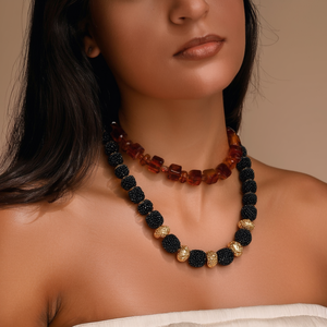 Fashion Geometric Amber Beaded Necklace 316L Stainless Steel PVD Gold Plating Sustainable Resistant Jewelry - Product Image 3