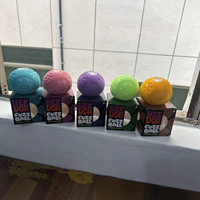 Schylling Bola Mainan Pompom yang Dapat Diperas, Mainan Pengurang Tekanan, Bola Telur Paskah, Mainan Sensorik Pelepas Stres