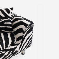 Fauteuil de luxe italien de loisir, design minimaliste fait à la main, tissu imprimé zèbre pour chambre à coucher, bureau à domicile, hôtel, villa, salon