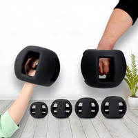 Ensembles de kettlebells en fonte revêtus de caoutchouc noir, logo personnalisé disponible, gamme de poids de 2,5 à 10 kg, multifonctionnels, certifiés BSCI, fitness