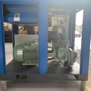 สำหรับประหยัดพลังงาน 7.5-11KW เครื่องสูบลมแบบสกรูไร้น้ำมันแบบพกพา 0.7-1Mpa สำหรับเครื่องเป่าขวด PET ใช้ในอุตสาหกรรม Jufeng - Product Image 3